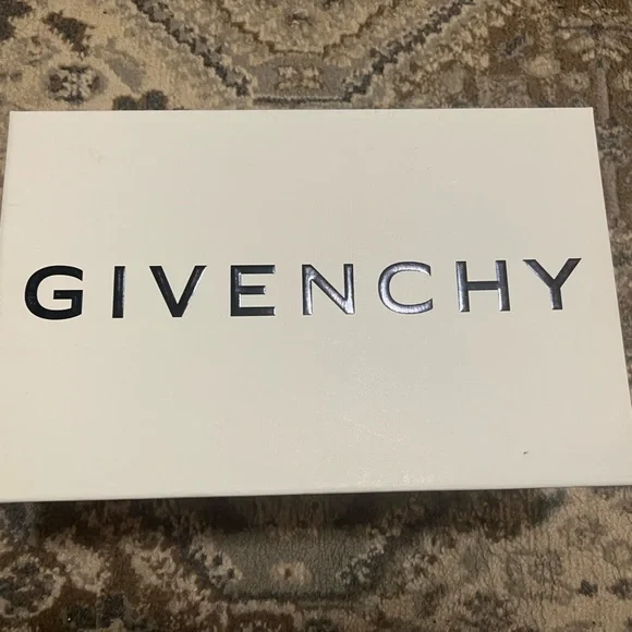 Givenchy Men's Black Sneakers